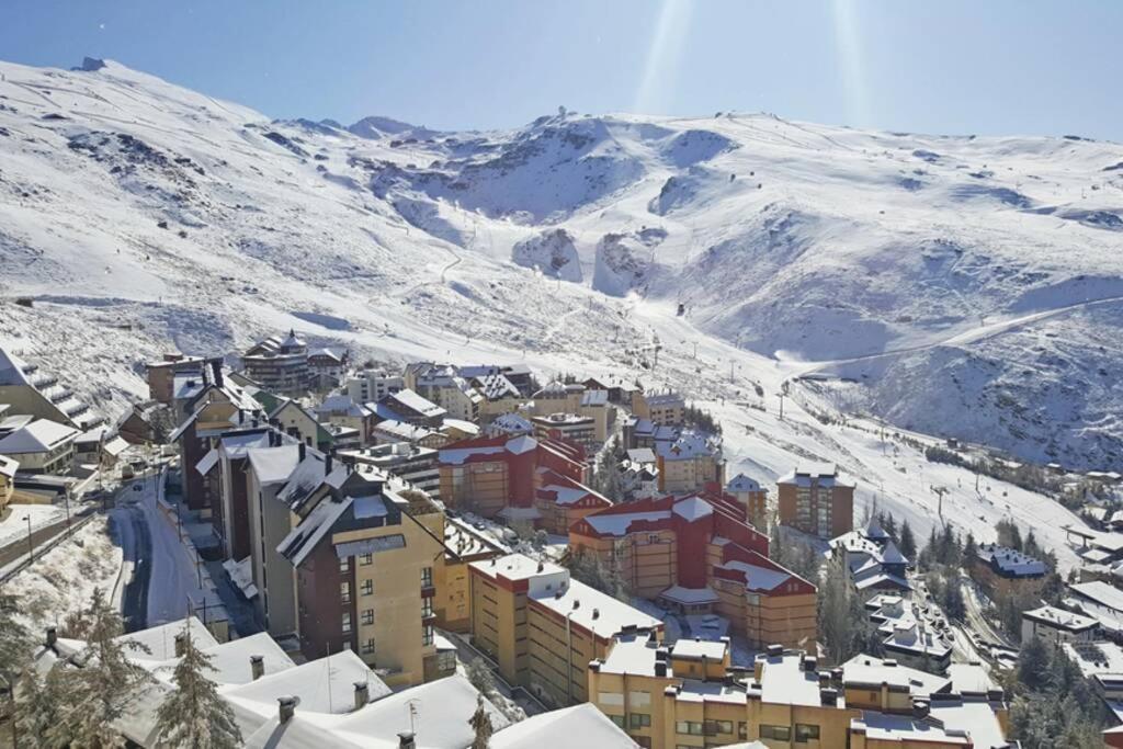 Dúplex acogedor con vistas y Garaje incluído Sierra Nevada Exterior foto